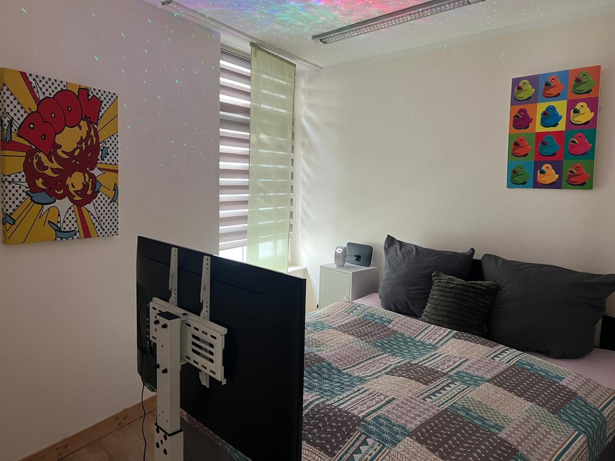 Sunny Side Apartment